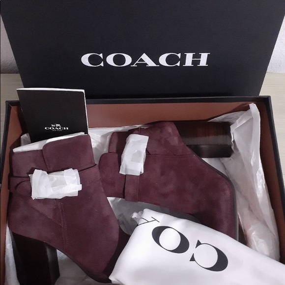 Coach Delaney Booties Size 5 NIB - Picture 10 of 13